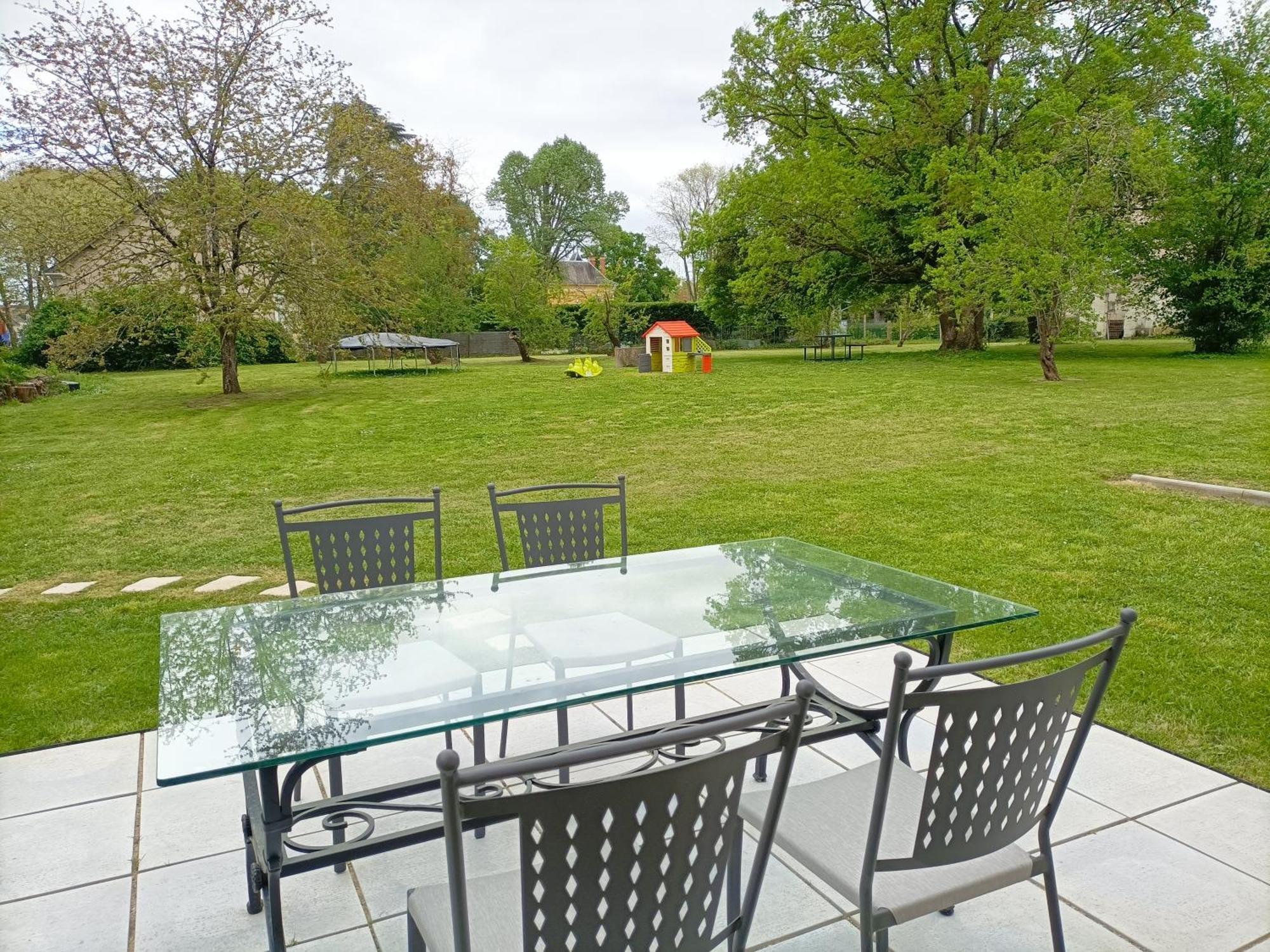 Gite Climatise Villa Esperanza 2 A 5 Personnes Valencay Ngoại thất bức ảnh